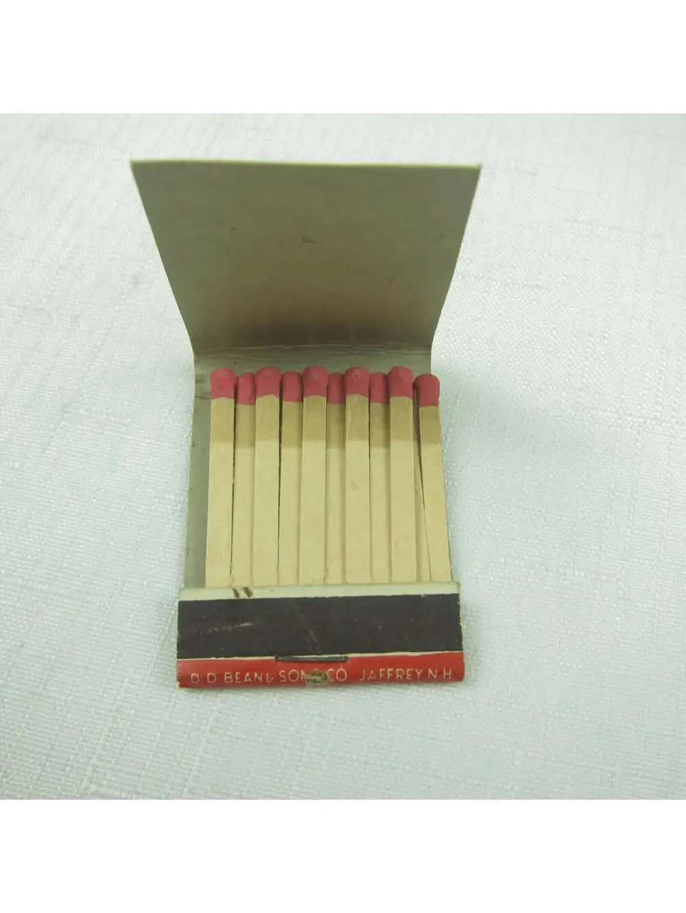 3 Vintage Matchbook SafetyEdge Diamond Wax Paper Portis Hats Walgreen Drug Store